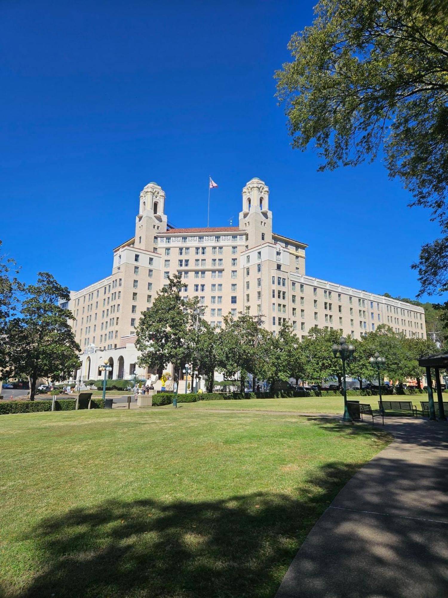 Arlington Resort Hotel & Spa Hot Springs Exterior foto